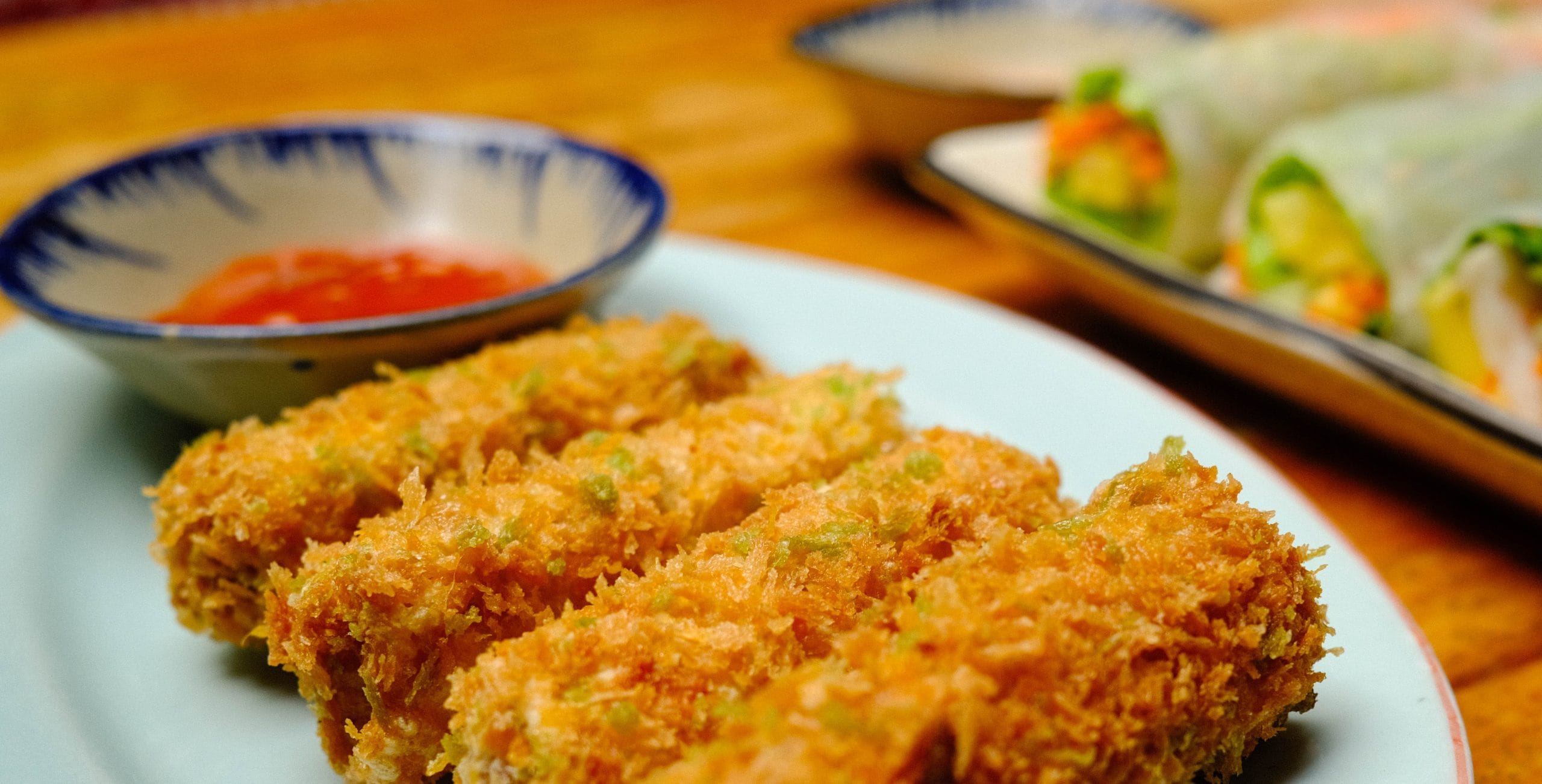 Fried springroll with seafood - Image 4