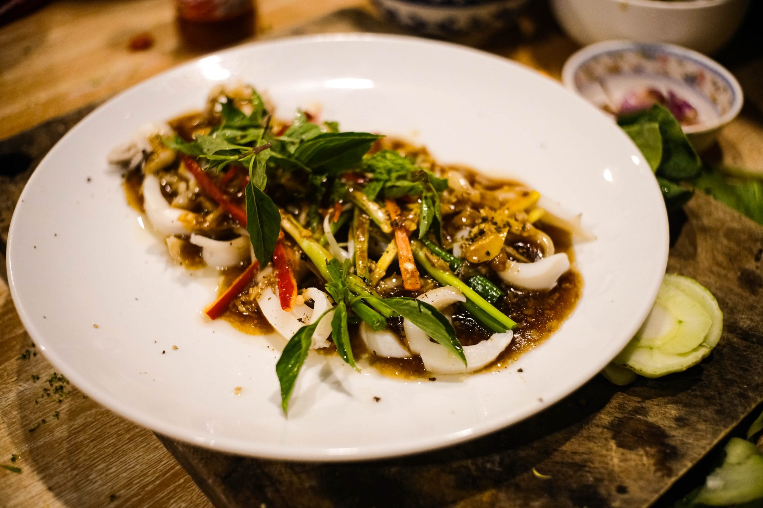 Steamed calamari with onion