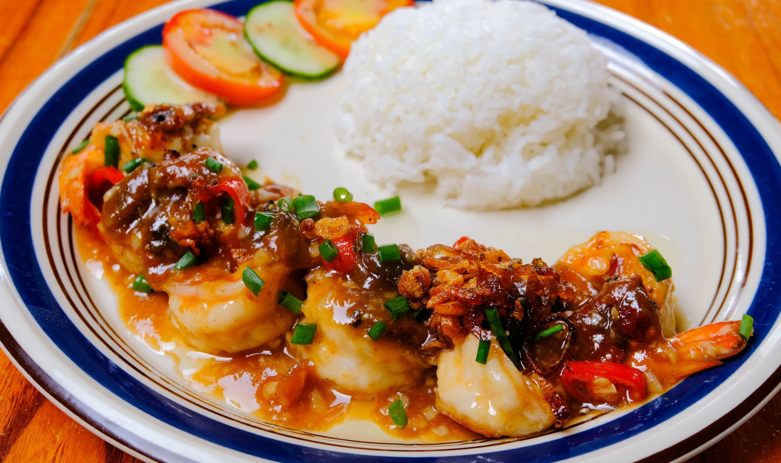 Sauteed shrimps with tamarind