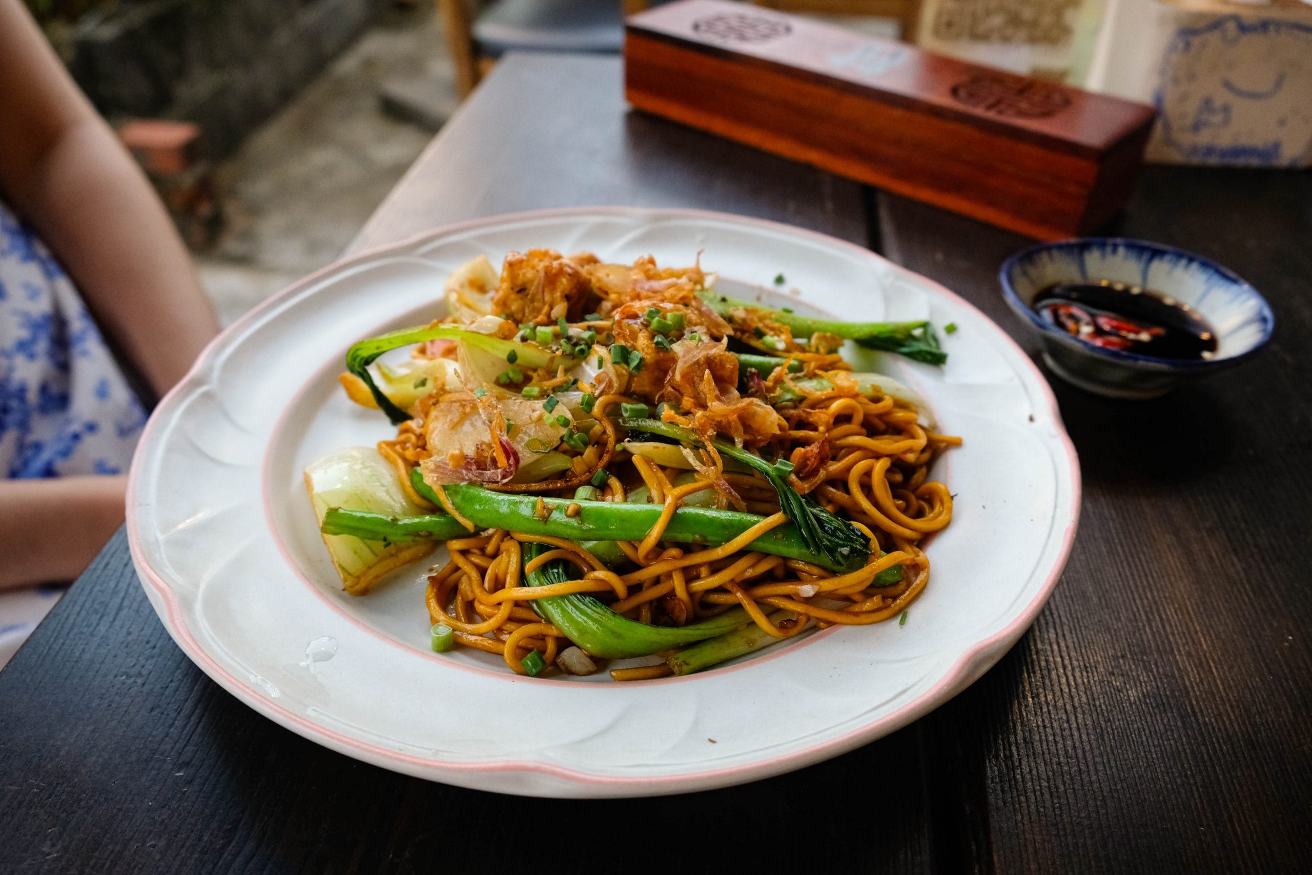 Stir- fried noodles with tofu - Image 3