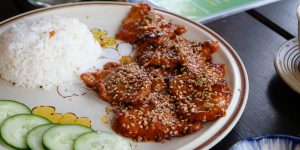 Grilled pork with lemongrass