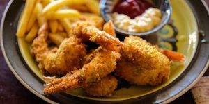 Deep-fried shrimps