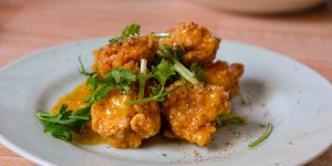 Fried chicken with orange sauce (panda express style)