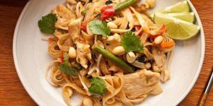 Gluten- free chicken stir fried noodles