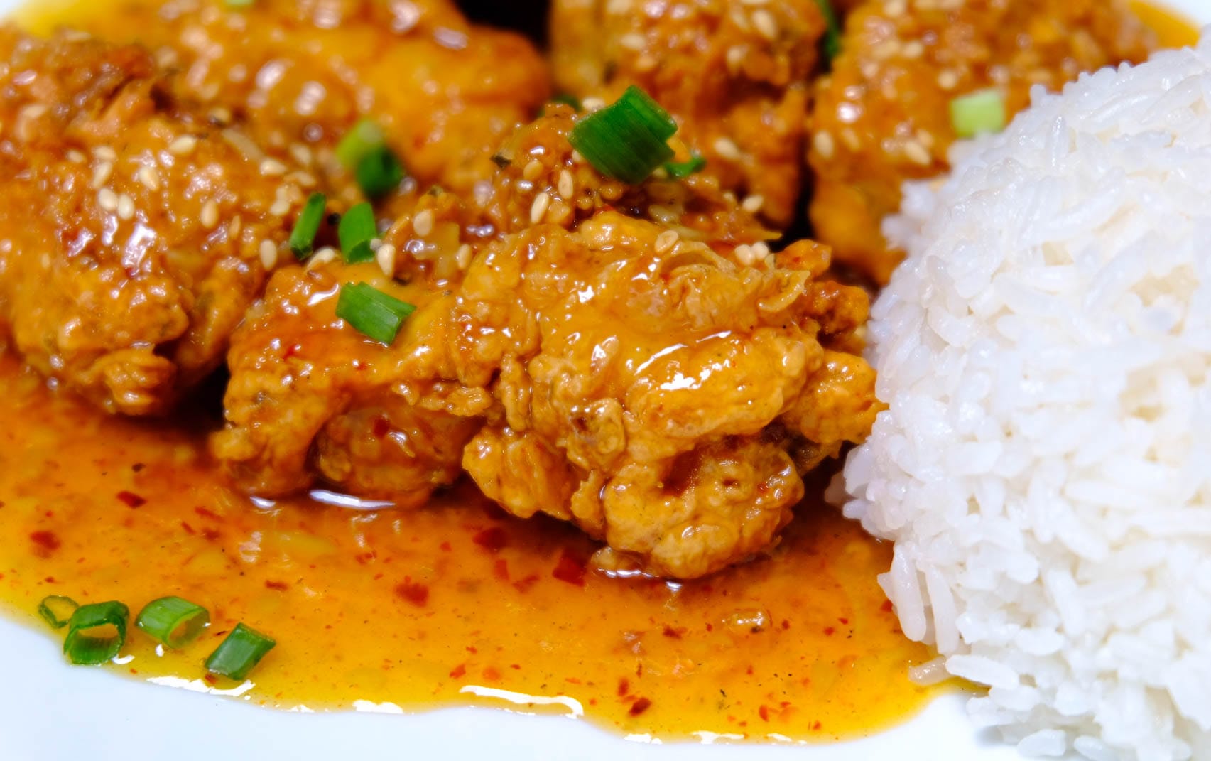 Crispy chicken with passionfruit and pineapple sauce - Gluten free